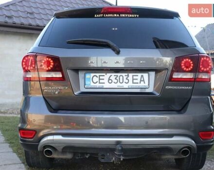 Серый Додж Джорни, объемом двигателя 3.6 л и пробегом 186 тыс. км за 12300 $, фото 2 на Automoto.ua