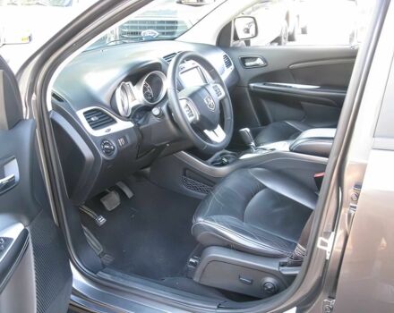 Серый Додж Джорни, объемом двигателя 3.6 л и пробегом 88 тыс. км за 8000 $, фото 8 на Automoto.ua