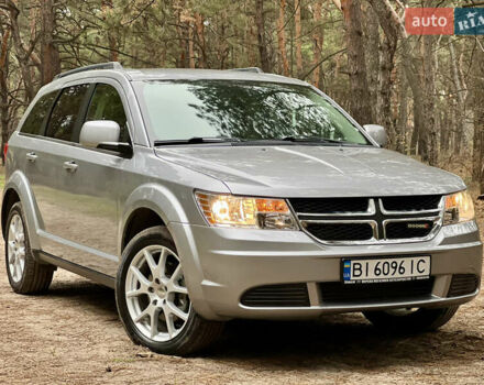 Сірий Додж Джорні, об'ємом двигуна 2.36 л та пробігом 251 тис. км за 10500 $, фото 1 на Automoto.ua