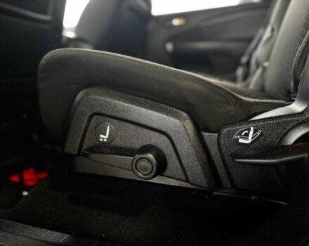 Серый Додж Джорни, объемом двигателя 2.36 л и пробегом 266 тыс. км за 9599 $, фото 5 на Automoto.ua