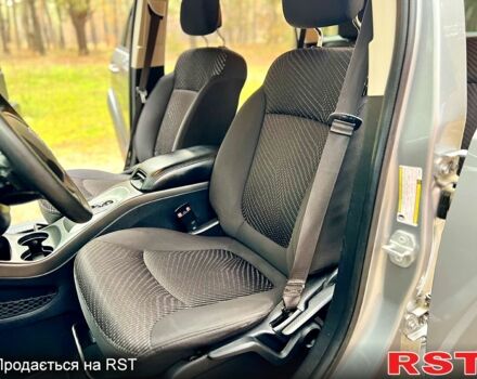 Серый Додж Джорни, объемом двигателя 2.4 л и пробегом 250 тыс. км за 10500 $, фото 8 на Automoto.ua