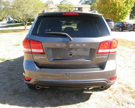 Серый Додж Джорни, объемом двигателя 3.6 л и пробегом 88 тыс. км за 8000 $, фото 5 на Automoto.ua