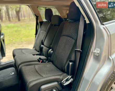 Сірий Додж Джорні, об'ємом двигуна 2.36 л та пробігом 251 тис. км за 10500 $, фото 14 на Automoto.ua