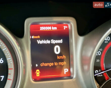 Сірий Додж Джорні, об'ємом двигуна 2.36 л та пробігом 251 тис. км за 10500 $, фото 12 на Automoto.ua