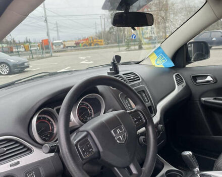 Сірий Додж Джорні, об'ємом двигуна 2.4 л та пробігом 220 тис. км за 10500 $, фото 3 на Automoto.ua