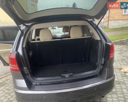 Серый Додж Джорни, объемом двигателя 2.36 л и пробегом 240 тыс. км за 9999 $, фото 9 на Automoto.ua