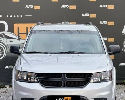 Серый Додж Джорни, объемом двигателя 2.36 л и пробегом 215 тыс. км за 8900 $, фото 3 на Automoto.ua