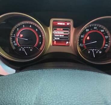 Серый Додж Джорни, объемом двигателя 2.4 л и пробегом 190 тыс. км за 10000 $, фото 2 на Automoto.ua