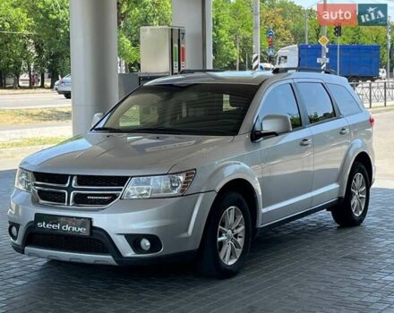 Серый Додж Джорни, объемом двигателя 3.61 л и пробегом 191 тыс. км за 10699 $, фото 3 на Automoto.ua