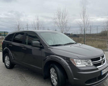 Сірий Додж Джорні, об'ємом двигуна 2.4 л та пробігом 220 тис. км за 10500 $, фото 2 на Automoto.ua