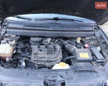 Серый Додж Джорни, объемом двигателя 3.6 л и пробегом 186 тыс. км за 12300 $, фото 15 на Automoto.ua