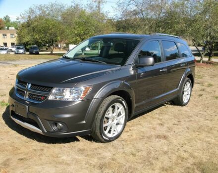 Серый Додж Джорни, объемом двигателя 3.6 л и пробегом 88 тыс. км за 8000 $, фото 2 на Automoto.ua