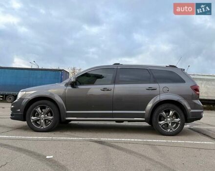 Додж Джорни 2015 в Киеве на Automoto.ua Серый Додж Джорни, объемом двигателя 3.6 л и пробегом 197 тыс. км за 13400 $, фото 6 на Automoto.ua