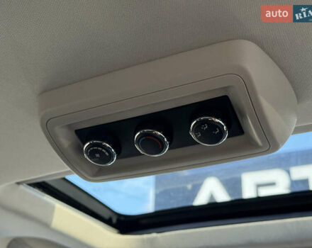 Сірий Додж Джорні, об'ємом двигуна 3.61 л та пробігом 196 тис. км за 14000 $, фото 27 на Automoto.ua