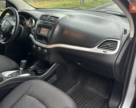 Сірий Додж Джорні, об'ємом двигуна 3.61 л та пробігом 190 тис. км за 9950 $, фото 17 на Automoto.ua