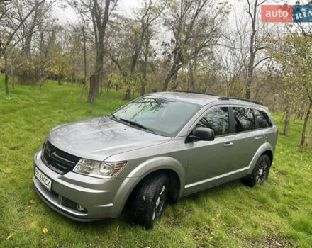 Серый Додж Джорни, объемом двигателя 2.36 л и пробегом 118 тыс. км за 11500 $, фото 17 на Automoto.ua