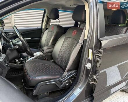 Сірий Додж Джорні, об'ємом двигуна 2.36 л та пробігом 142 тис. км за 12490 $, фото 9 на Automoto.ua