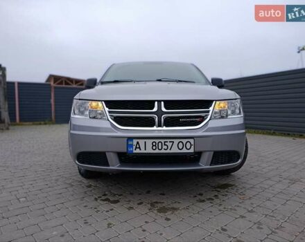 Серый Додж Джорни, объемом двигателя 2.36 л и пробегом 144 тыс. км за 9700 $, фото 3 на Automoto.ua