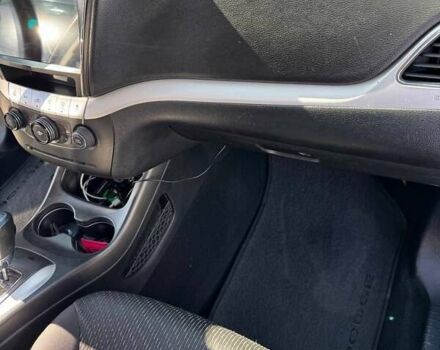 Серый Додж Джорни, объемом двигателя 2.36 л и пробегом 200 тыс. км за 13000 $, фото 22 на Automoto.ua