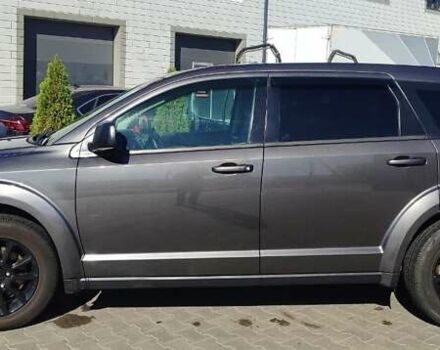 Серый Додж Джорни, объемом двигателя 2.36 л и пробегом 200 тыс. км за 13000 $, фото 5 на Automoto.ua