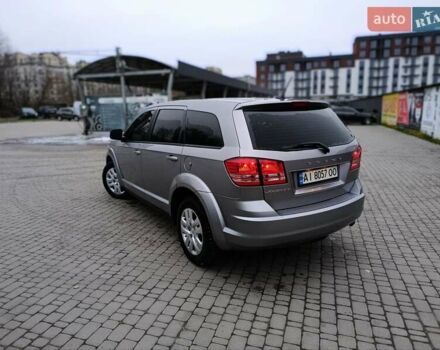 Серый Додж Джорни, объемом двигателя 2.36 л и пробегом 144 тыс. км за 9700 $, фото 1 на Automoto.ua