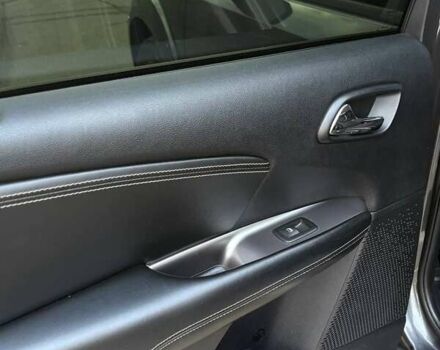 Додж Джорни 2015 в Киеве на Automoto.ua Серый Додж Джорни, объемом двигателя 3.6 л и пробегом 197 тыс. км за 13400 $, фото 26 на Automoto.ua