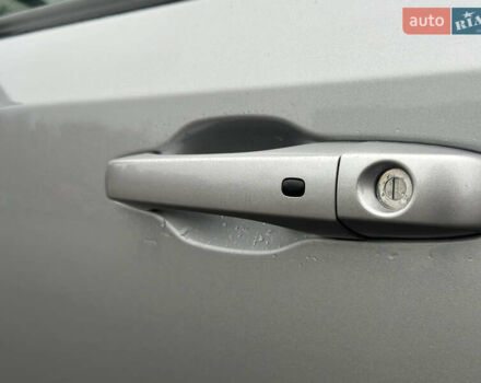 Сірий Додж Джорні, об'ємом двигуна 3.61 л та пробігом 190 тис. км за 9950 $, фото 14 на Automoto.ua