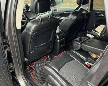 Серый Додж Джорни, объемом двигателя 3.6 л и пробегом 187 тыс. км за 12200 $, фото 12 на Automoto.ua