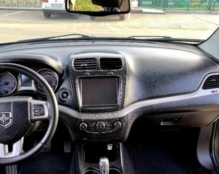 Серый Додж Джорни, объемом двигателя 3.6 л и пробегом 330 тыс. км за 11500 $, фото 6 на Automoto.ua