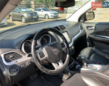 Серый Додж Джорни, объемом двигателя 3.6 л и пробегом 157 тыс. км за 15000 $, фото 1 на Automoto.ua