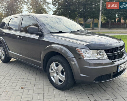Сірий Додж Джорні, об'ємом двигуна 2.36 л та пробігом 204 тис. км за 7999 $, фото 2 на Automoto.ua