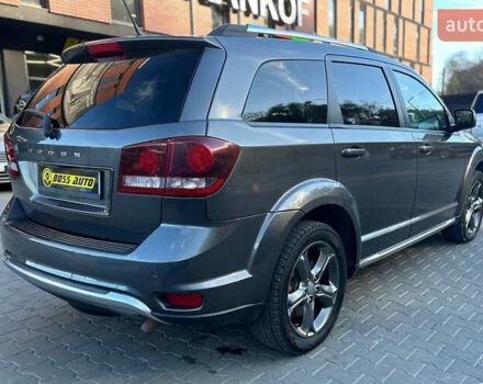 Серый Додж Джорни, объемом двигателя 2.36 л и пробегом 171 тыс. км за 12800 $, фото 5 на Automoto.ua