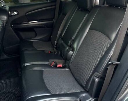 Додж Джорни 2015 в Киеве на Automoto.ua Серый Додж Джорни, объемом двигателя 3.6 л и пробегом 197 тыс. км за 13400 $, фото 11 на Automoto.ua