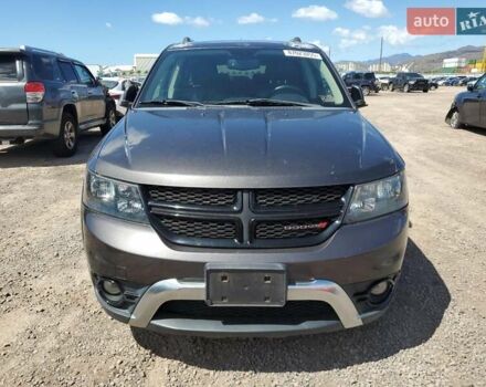 Додж Джорни 2015 в Полтаве на Automoto.ua Серый Додж Джорни, объемом двигателя 3.6 л и пробегом 190 тыс. км за 900 $, фото 4 на Automoto.ua