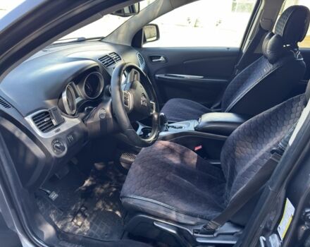 Сірий Додж Джорні, об'ємом двигуна 2.4 л та пробігом 270 тис. км за 8900 $, фото 9 на Automoto.ua