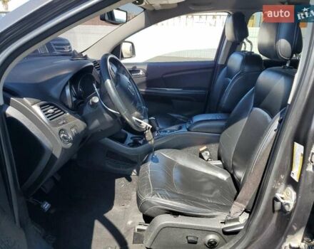 Сірий Додж Джорні, об'ємом двигуна 3.6 л та пробігом 170 тис. км за 1100 $, фото 6 на Automoto.ua