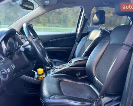 Серый Додж Джорни, объемом двигателя 2.36 л и пробегом 171 тыс. км за 12800 $, фото 7 на Automoto.ua