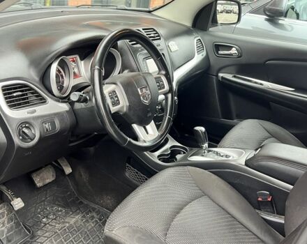 Серый Додж Джорни, объемом двигателя 2.4 л и пробегом 180 тыс. км за 8800 $, фото 8 на Automoto.ua