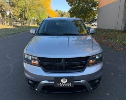 Серый Додж Джорни, объемом двигателя 3.6 л и пробегом 70 тыс. км за 2000 $, фото 1 на Automoto.ua