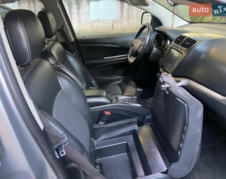 Сірий Додж Джорні, об'ємом двигуна 3.6 л та пробігом 225 тис. км за 12995 $, фото 32 на Automoto.ua