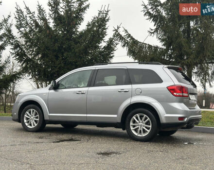 Сірий Додж Джорні, об'ємом двигуна 3.61 л та пробігом 190 тис. км за 9950 $, фото 9 на Automoto.ua