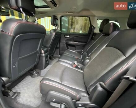 Серый Додж Джорни, объемом двигателя 3.6 л и пробегом 130 тыс. км за 12900 $, фото 25 на Automoto.ua