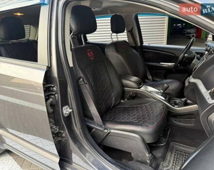 Сірий Додж Джорні, об'ємом двигуна 2.36 л та пробігом 142 тис. км за 12490 $, фото 12 на Automoto.ua
