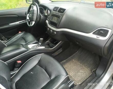 Сірий Додж Джорні, об'ємом двигуна 2.36 л та пробігом 160 тис. км за 12800 $, фото 7 на Automoto.ua