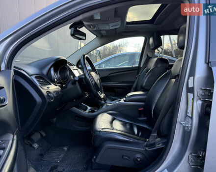 Сірий Додж Джорні, об'ємом двигуна 3.61 л та пробігом 196 тис. км за 14000 $, фото 13 на Automoto.ua