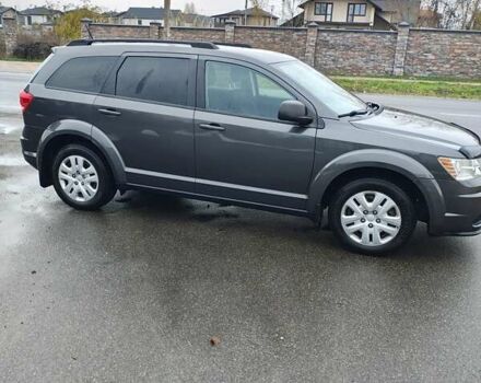 Серый Додж Джорни, объемом двигателя 2.36 л и пробегом 134 тыс. км за 10600 $, фото 5 на Automoto.ua