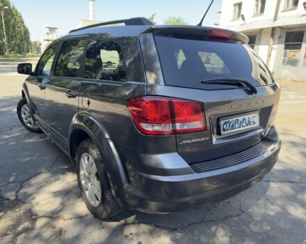 Сірий Додж Джорні, об'ємом двигуна 2.4 л та пробігом 270 тис. км за 8900 $, фото 4 на Automoto.ua