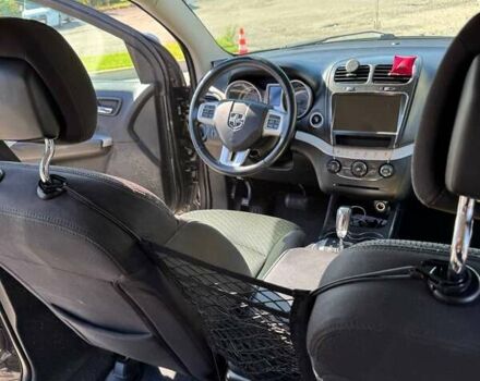 Серый Додж Джорни, объемом двигателя 2.36 л и пробегом 200 тыс. км за 13000 $, фото 23 на Automoto.ua