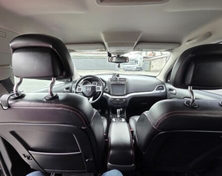 Серый Додж Джорни, объемом двигателя 3.6 л и пробегом 107 тыс. км за 13500 $, фото 1 на Automoto.ua