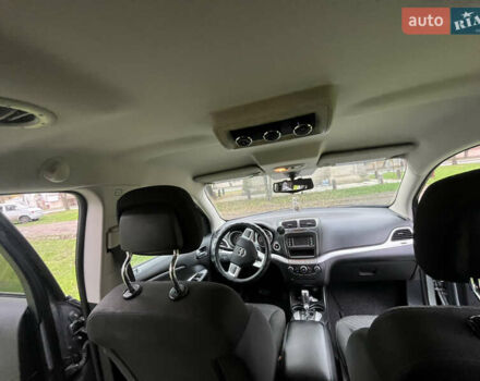 Серый Додж Джорни, объемом двигателя 2.36 л и пробегом 118 тыс. км за 11500 $, фото 12 на Automoto.ua